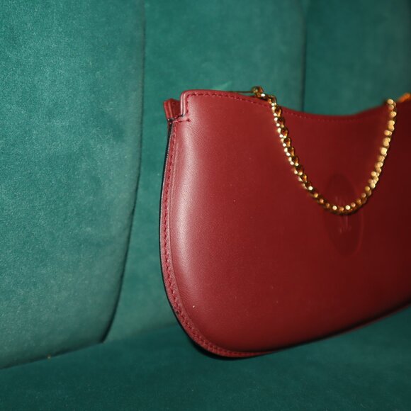 New Cartier Pouch on Gold Chain mini handbag - Picture 4 of 5